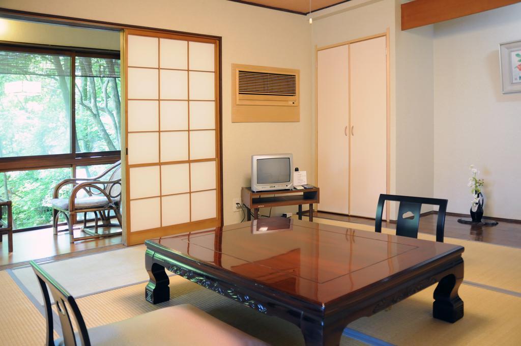 Choseikan Fujieda Rom bilde