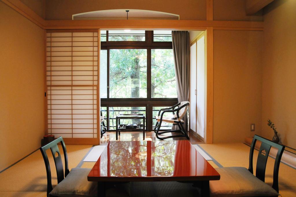 Choseikan Fujieda Rom bilde