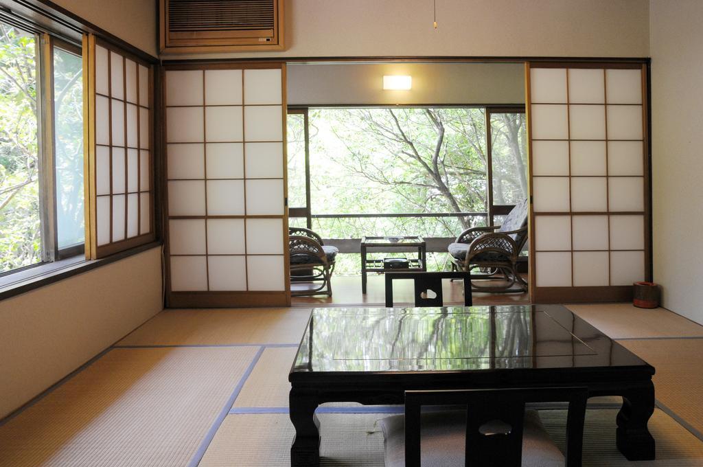 Choseikan Fujieda Rom bilde