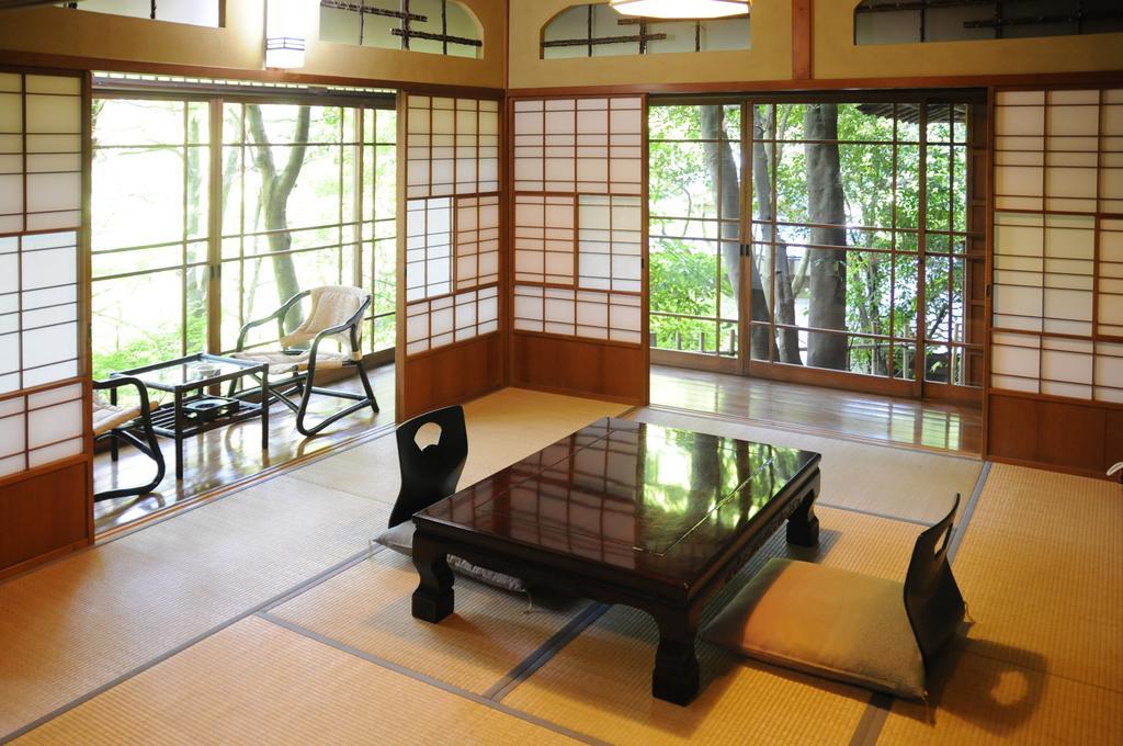 Choseikan Fujieda Rom bilde