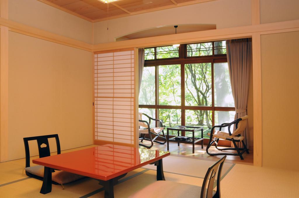 Choseikan Fujieda Rom bilde